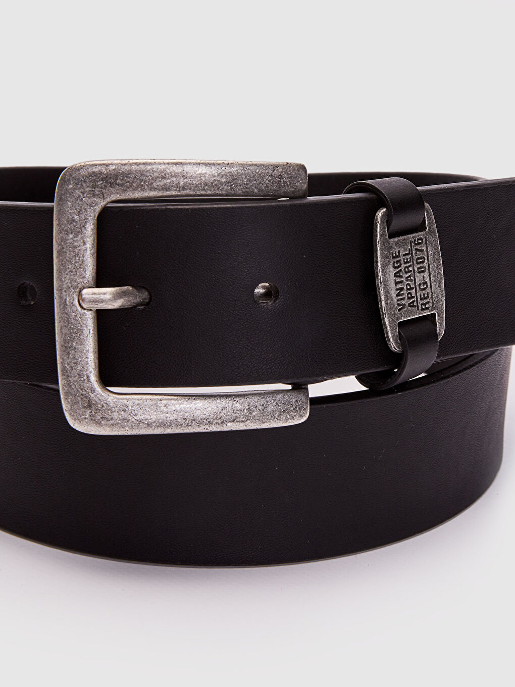 Siyah Deri Görünümlü Kemer-1