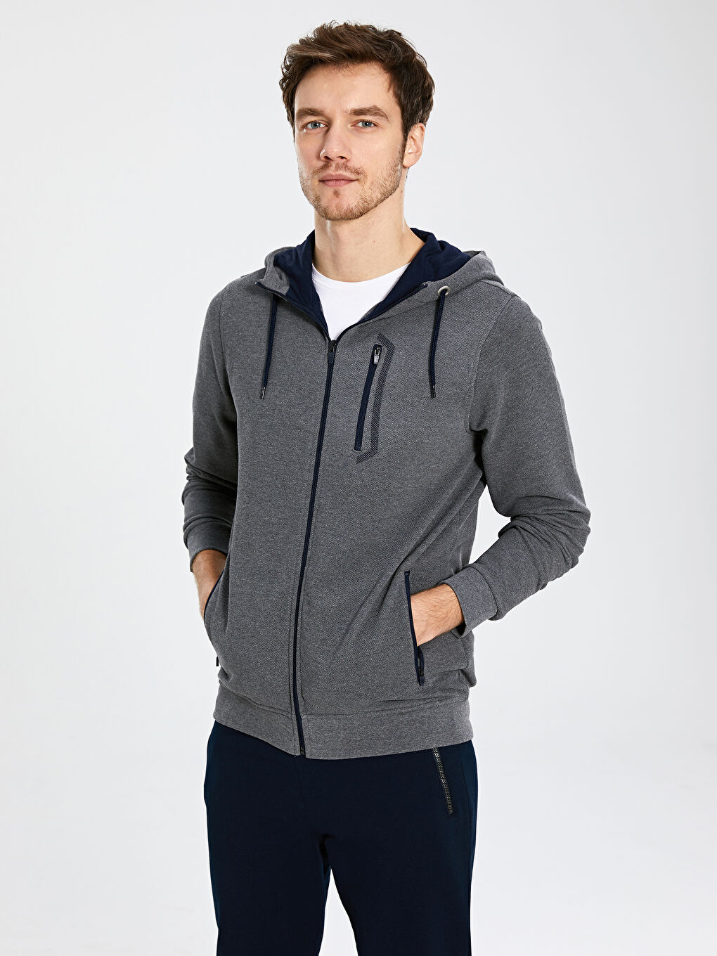 رجال كارديغان رياضي-1