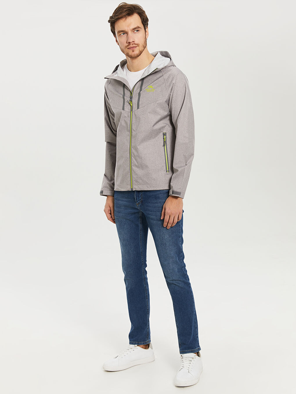 Gri Standart Kalıp Kapüşonlu Erkek Yağmurluk-3