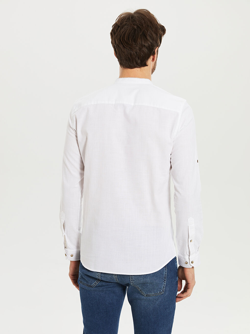 Beyaz Slim Fit Hakim Yaka Uzun Kollu Poplin Erkek Gömlek-3