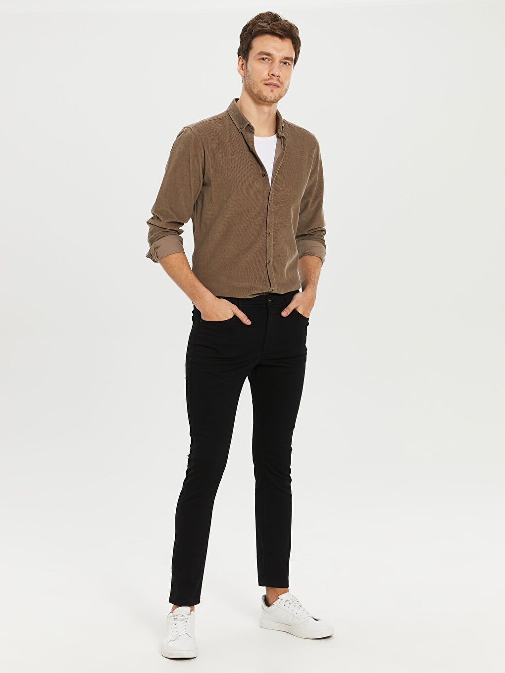 Yeni Siyah Chino Pantolon