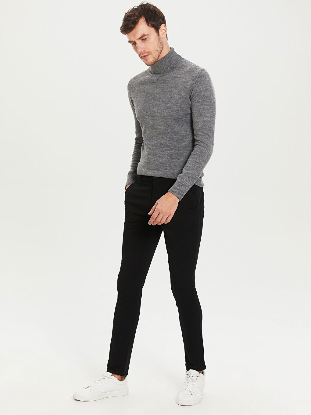 بنطال تشينو بقصة نحيف للغاية من قماش الجبردين-2