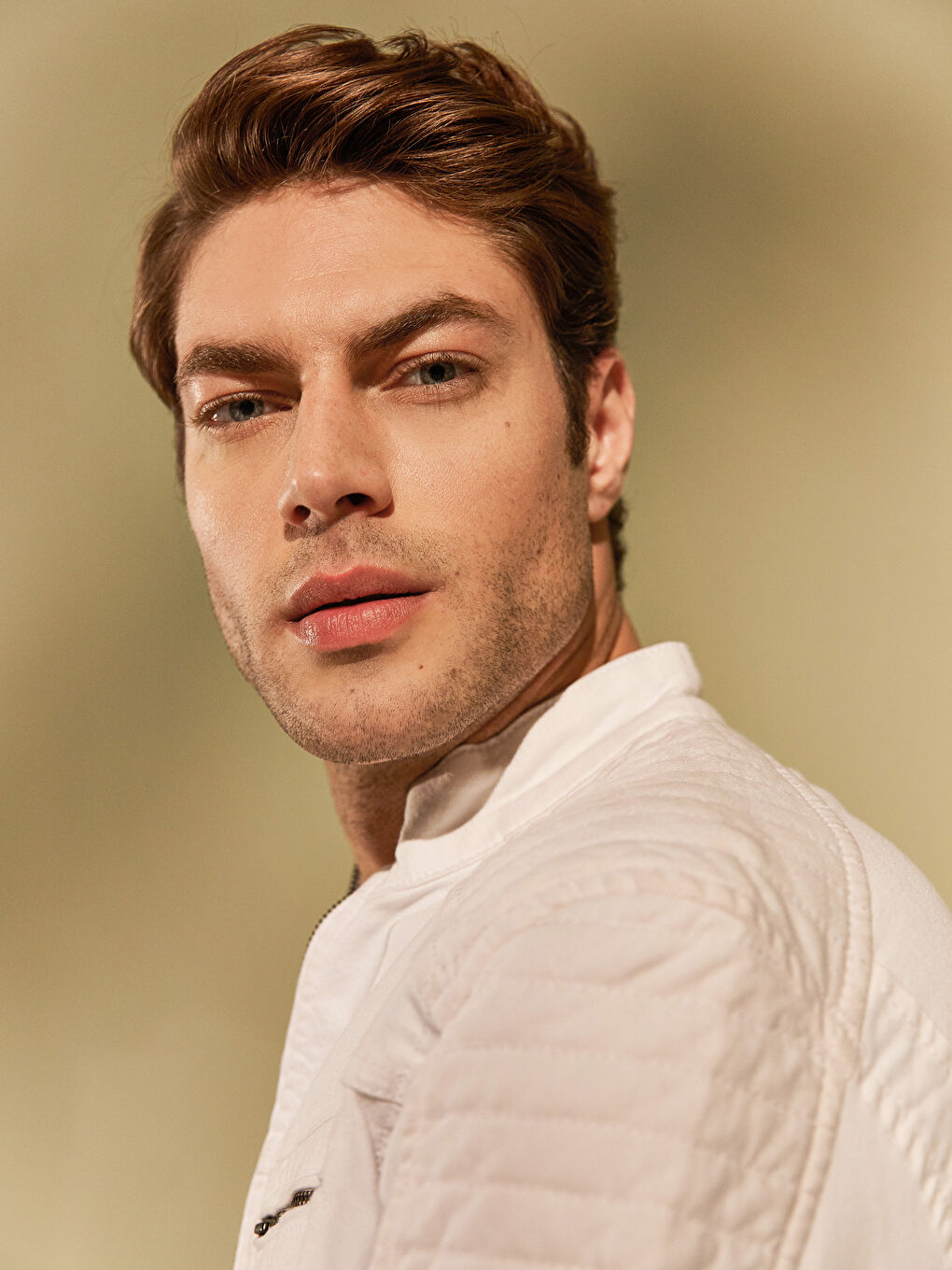 جاكيت جينز رجالي بقصة عادية-4