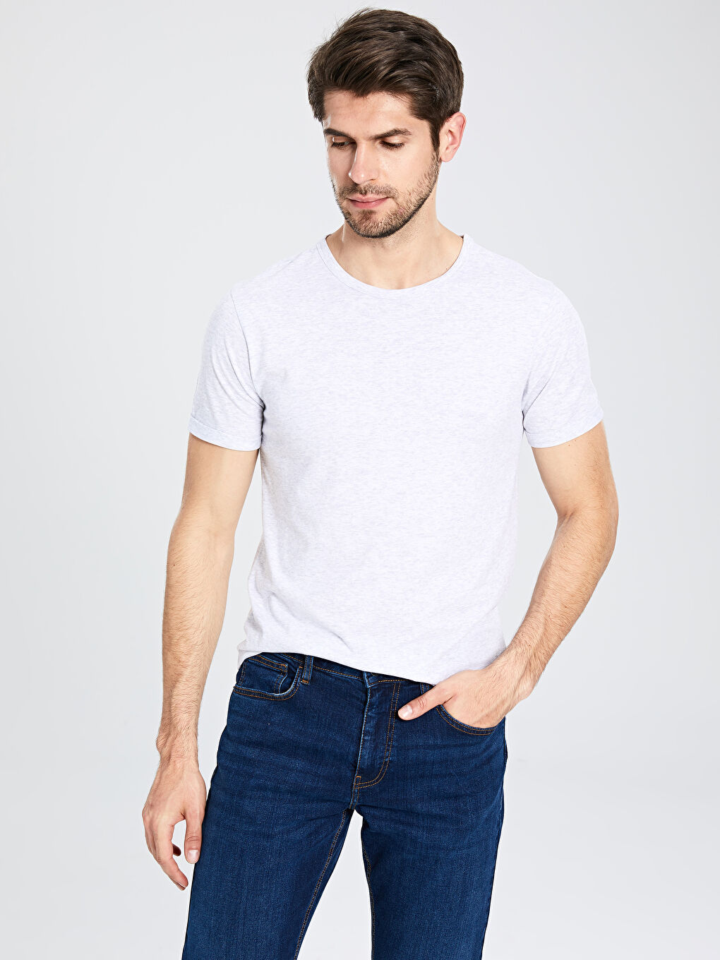 Базовая футболка c круглым вырезом Slim fit-1