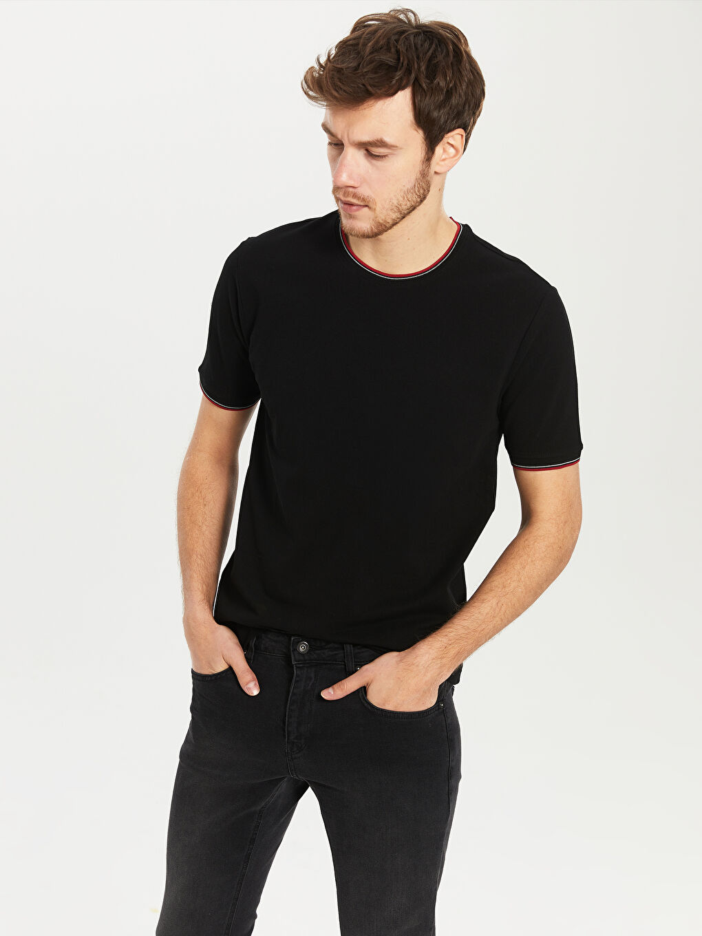 Siyah Bisiklet Yaka Kısa Kollu Pamuklu Basic Tişört-1