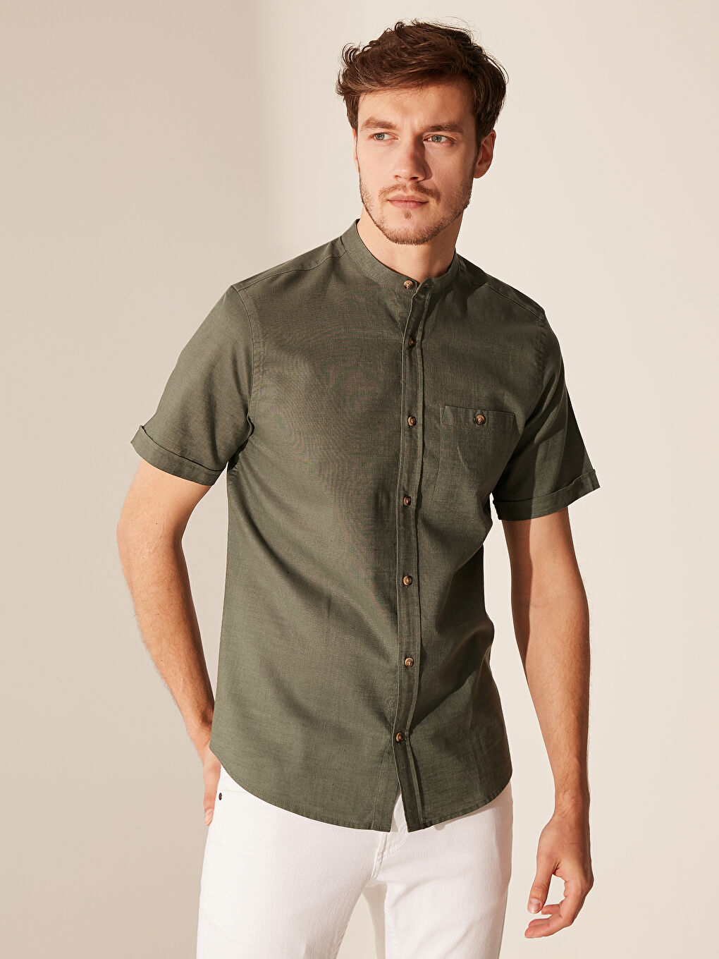 LCWAIKIKI Classic Regular Fit Short Sleeve Shirt -0S5751Z8-CRN