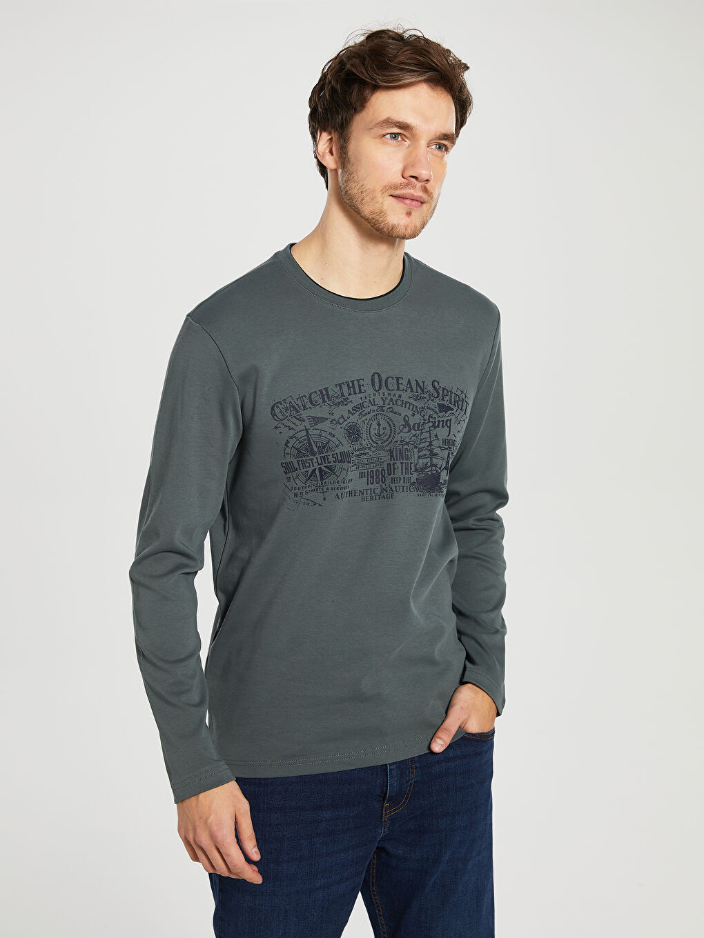 Haki Bisiklet Yaka Baskılı Uzun Kollu Tişört