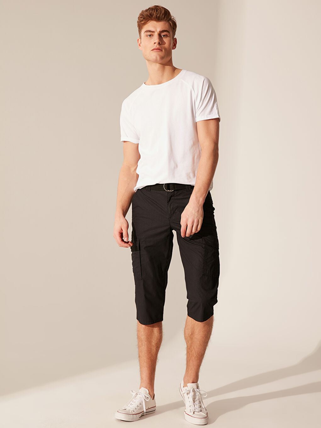 Siyah Standart Kalıp Erkek Şort-1