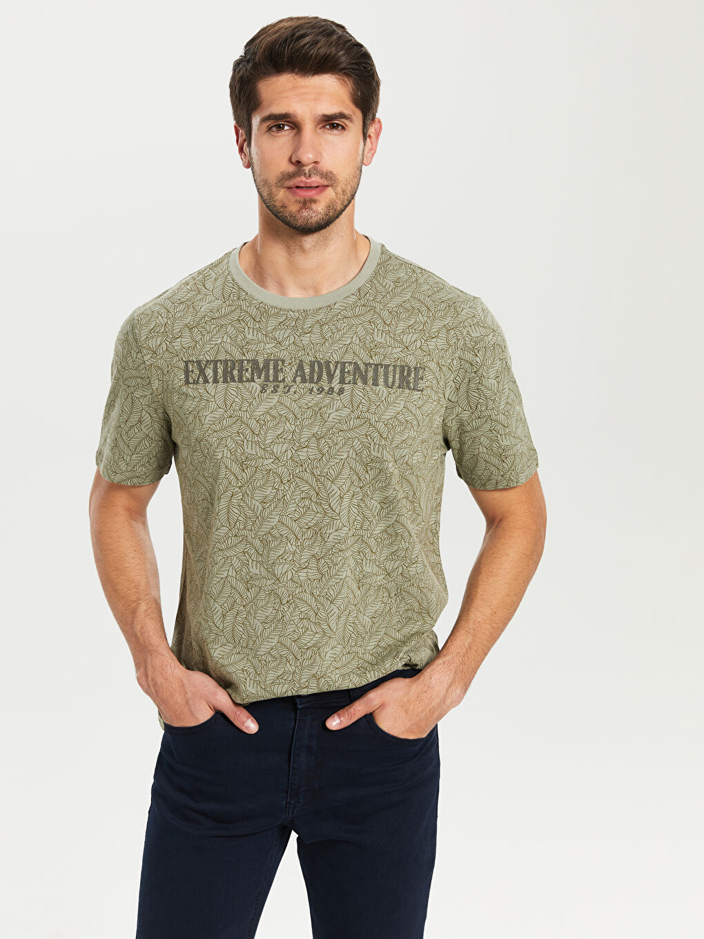 Haki Bisiklet Yaka Kısa Kollu Baskılı Penye Erkek Tişört-1