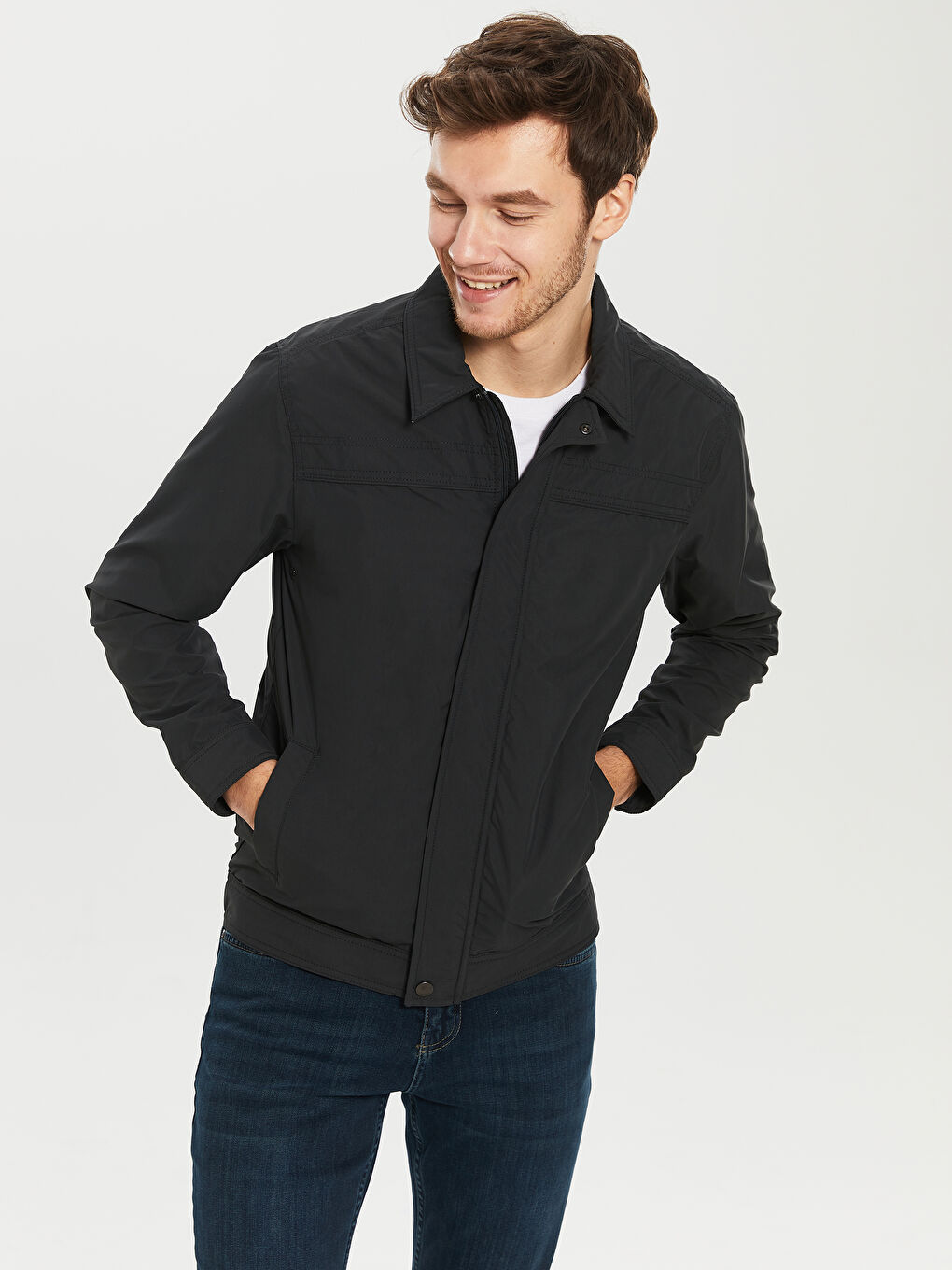 Gri Rahat Kalıp Dik Yaka İnce Erkek Mont