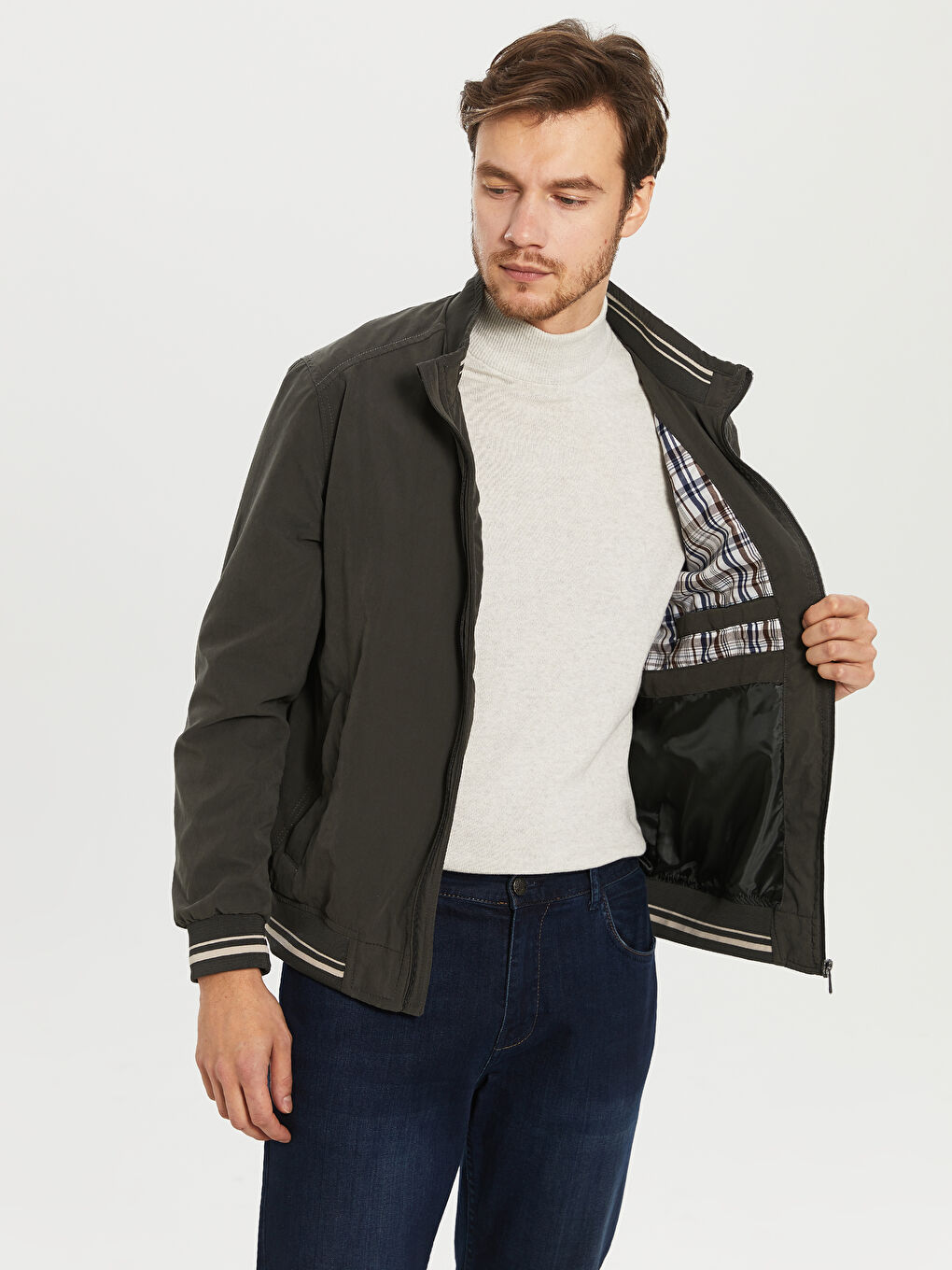 Yeşil Dik Yaka İnce Basic Mont-2