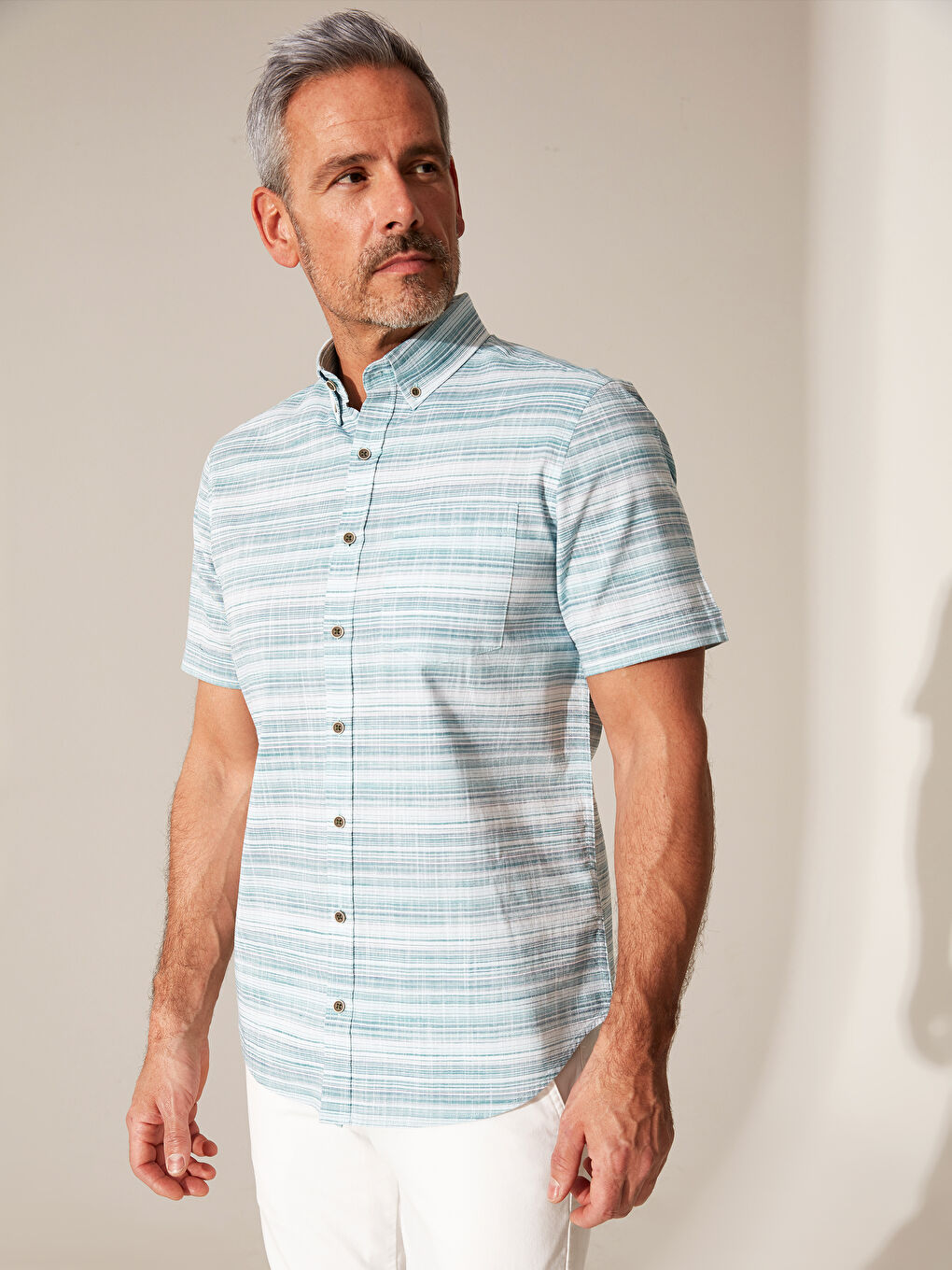 Рубашка классического кроя из поплина в полоску-2