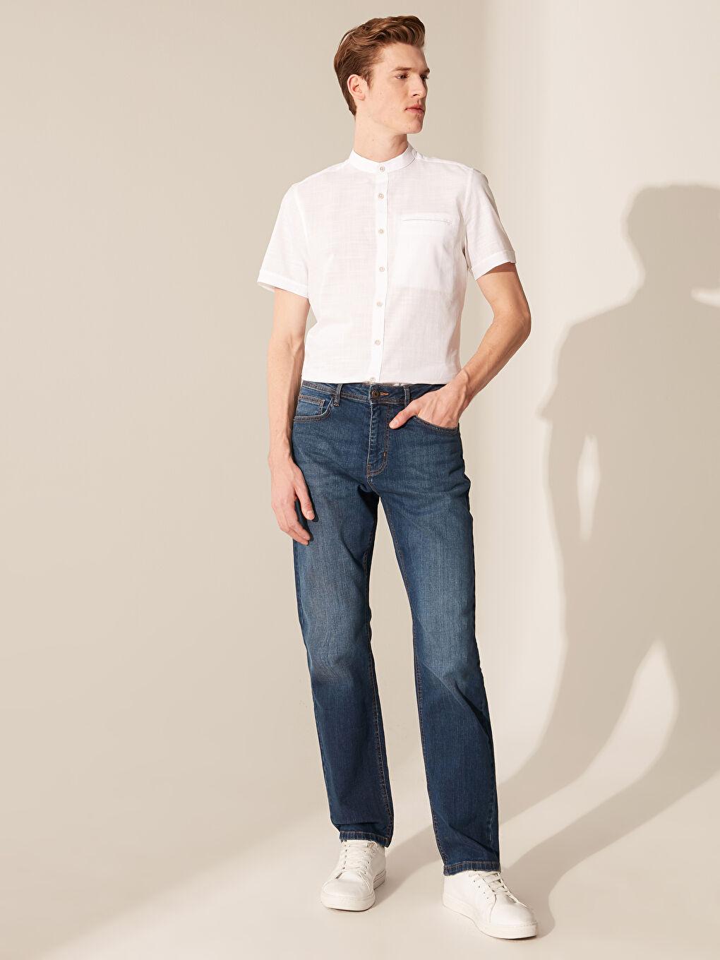 Beyaz Slim Fit Kısa Kollu Poplin Gömlek-3