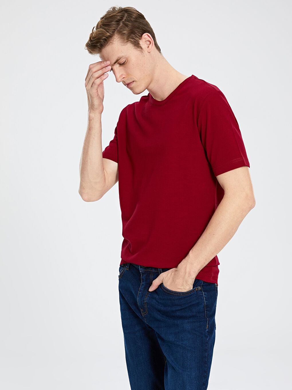 Базовая футболка с короткими рукавами и круглым вырезом-2