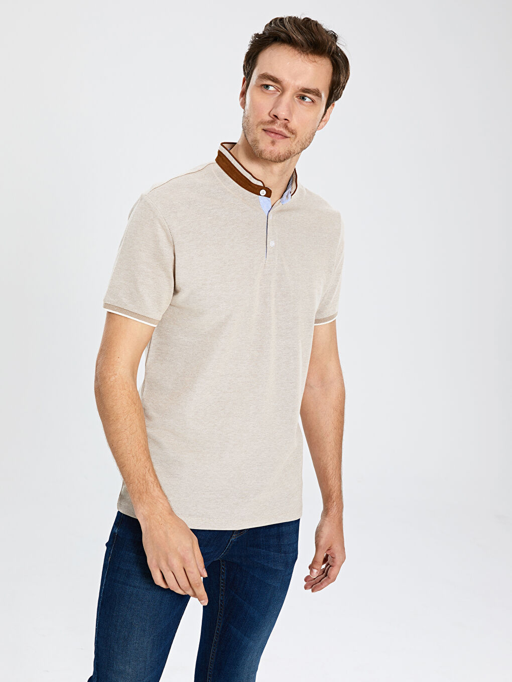 Чоловік БЕЖЕВИЙ Футболка-1