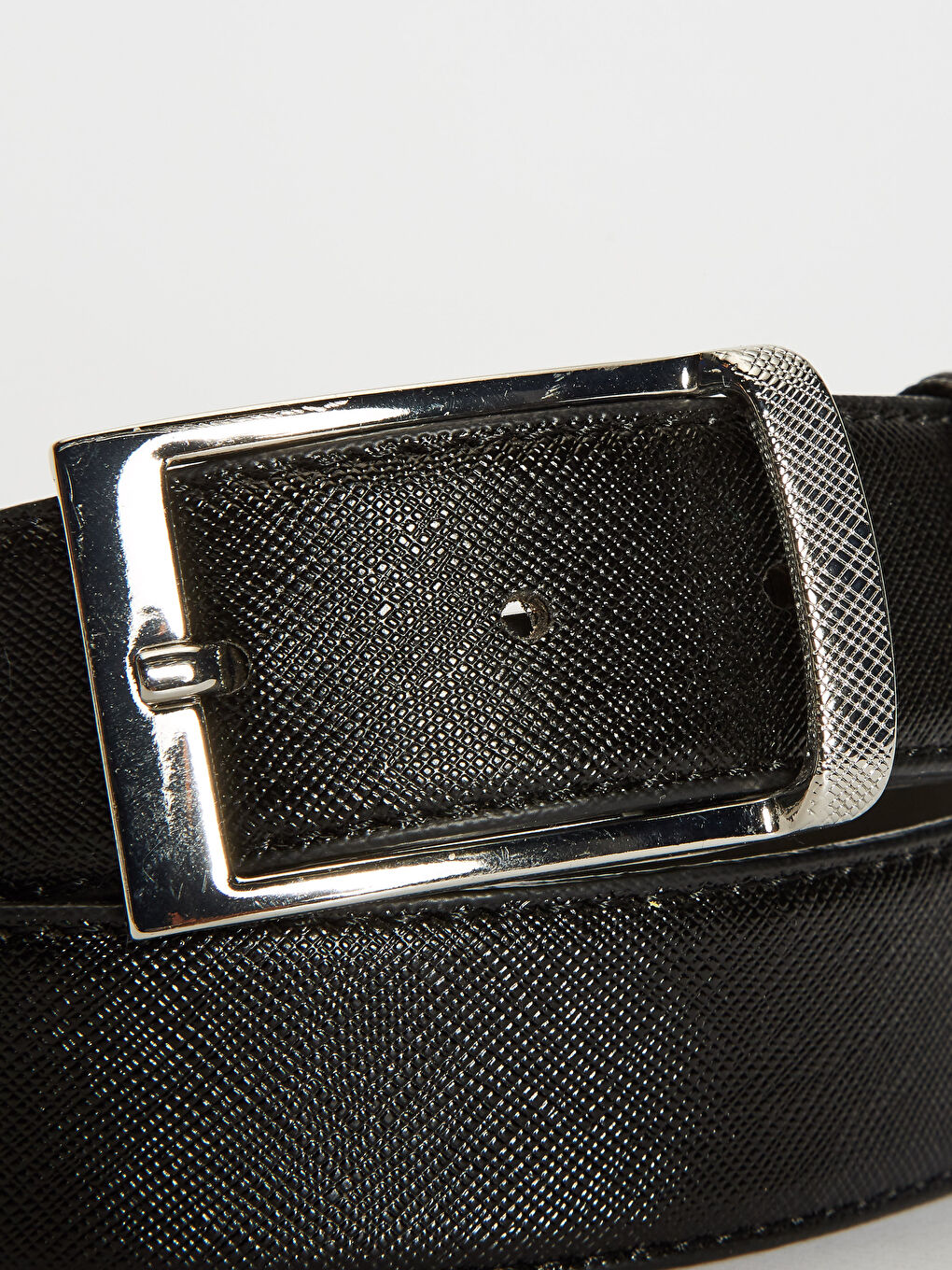 Siyah Deri Görünümlü Kemer-1