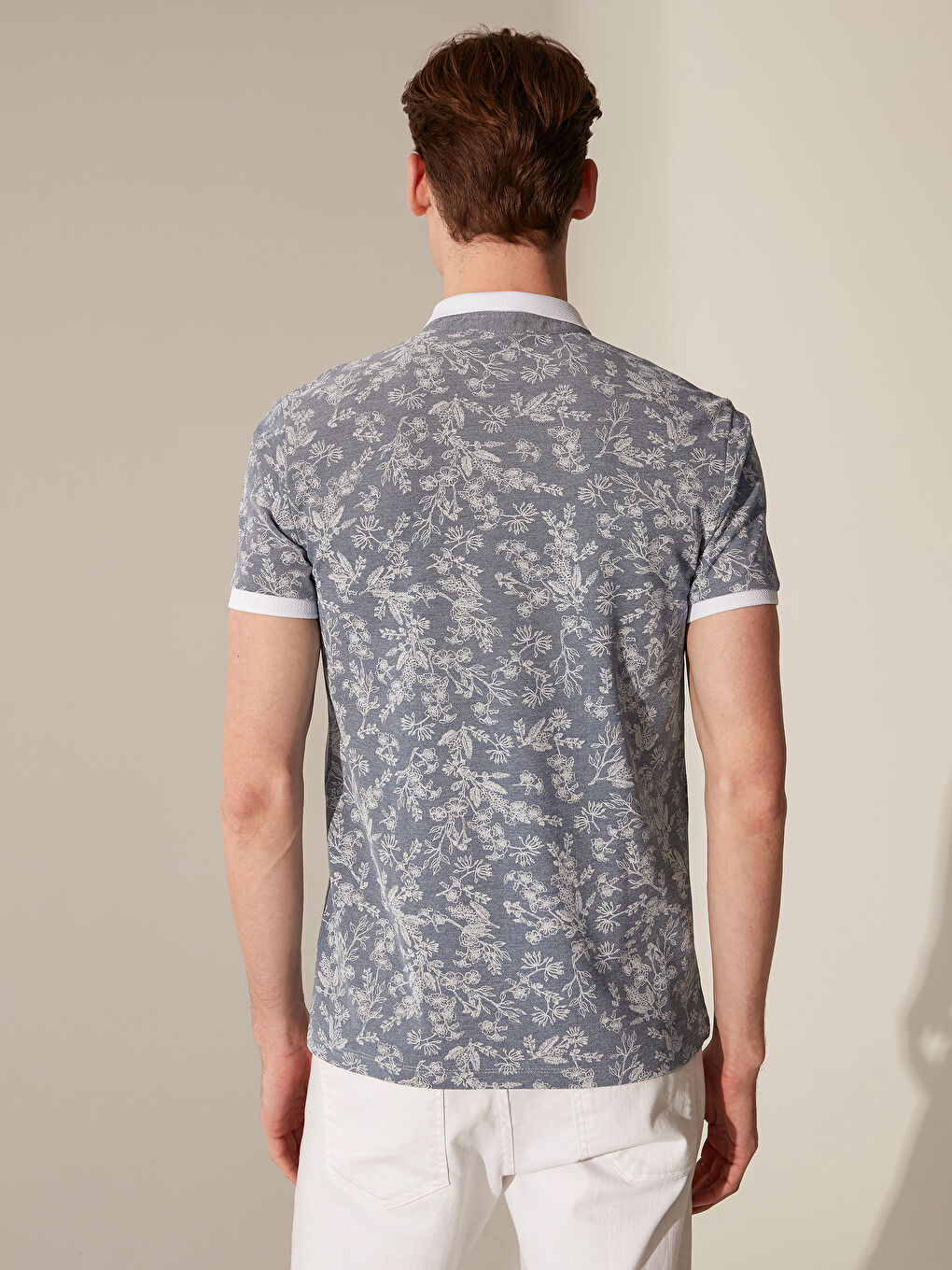 Mavi Çiçek Desenli Polo Yaka Kısa Kollu Pike Tişört-5