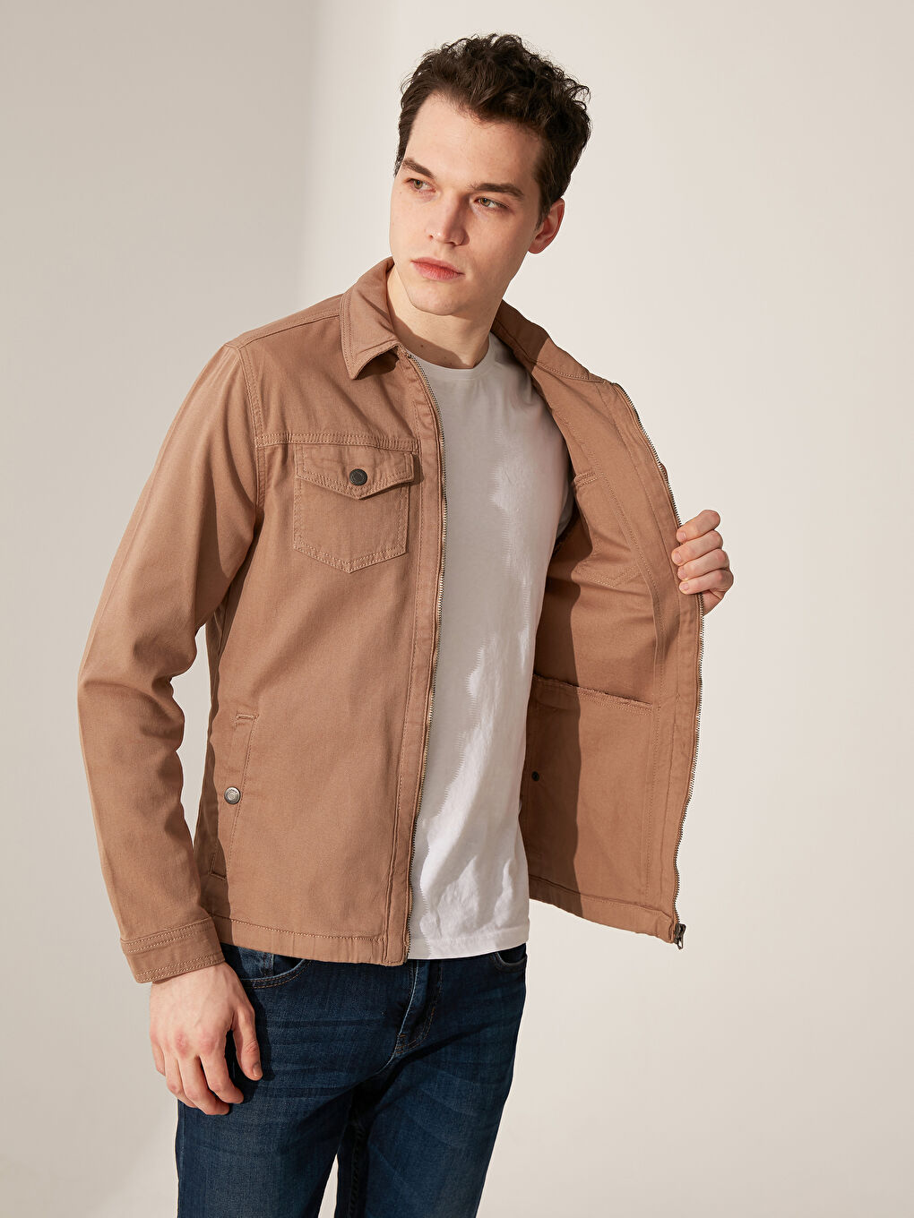 Bej Standart Kalıp Gömlek Yaka İnce Erkek Mont-2