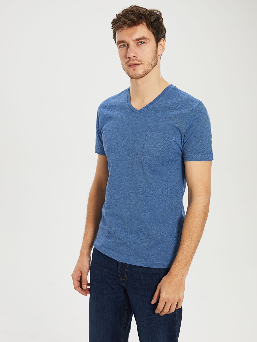 Lacivert V Yaka Kısa Kollu Basic Penye Erkek Tişört-1