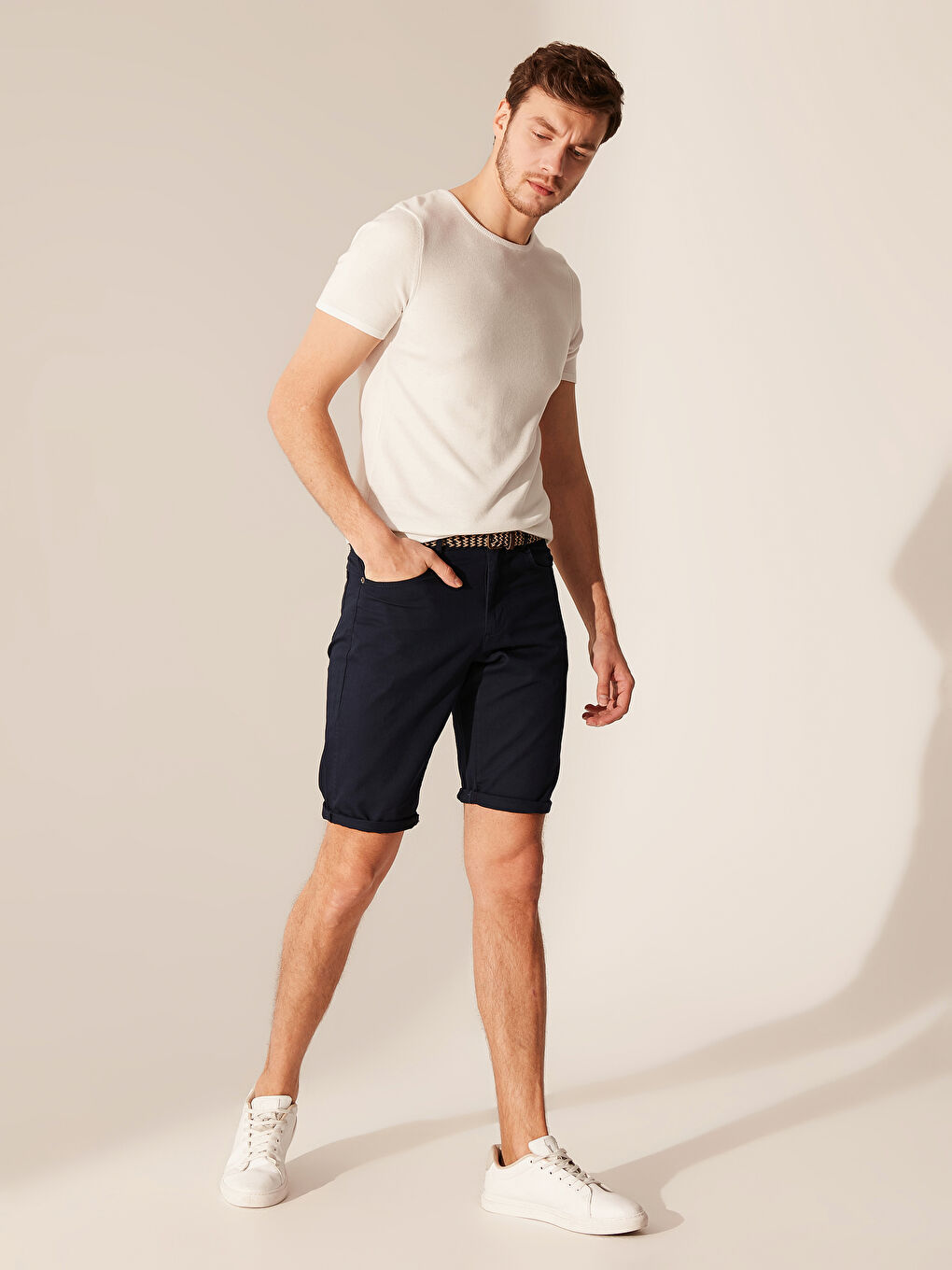 Lacivert Slim Fit Bermuda Erkek Şort-2