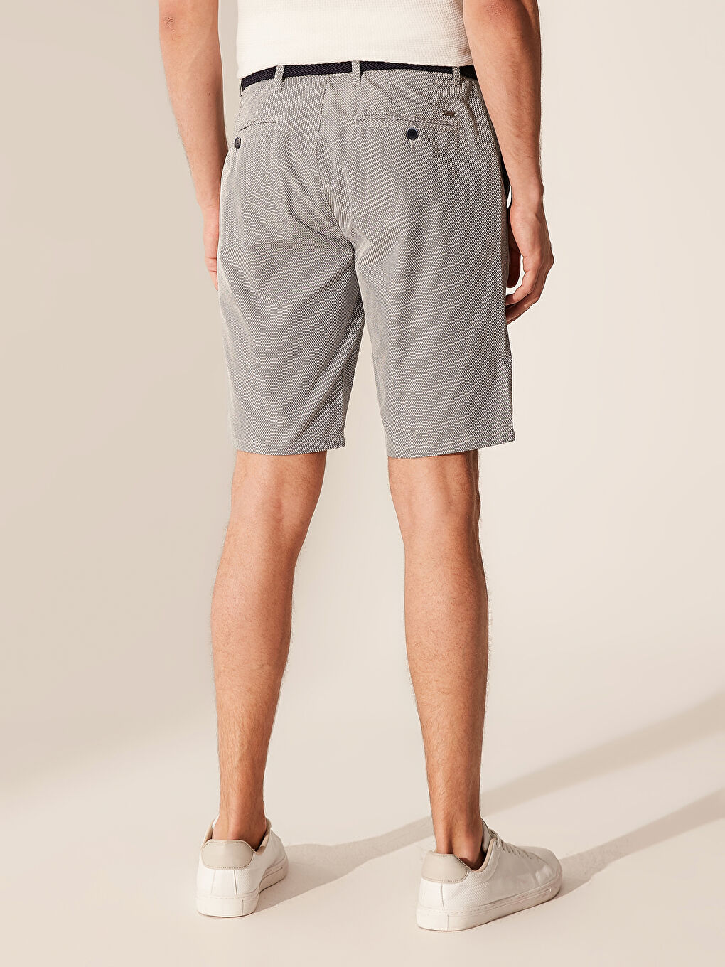 Mavi Slim Fit Bermuda Kemerli Erkek Şort-3