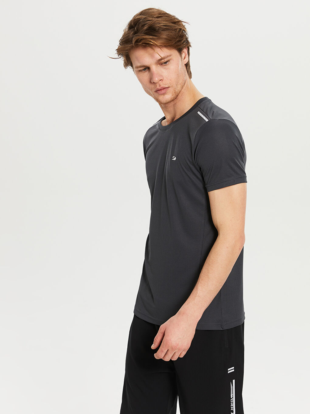 Gri Bisiklet Yaka Aktif Spor Tişört-2