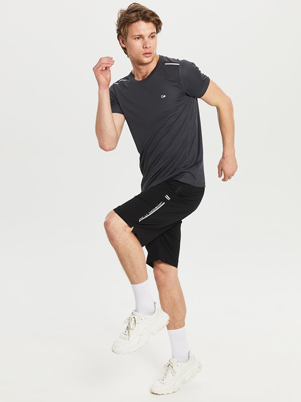 Gri Bisiklet Yaka Aktif Spor Tişört-4