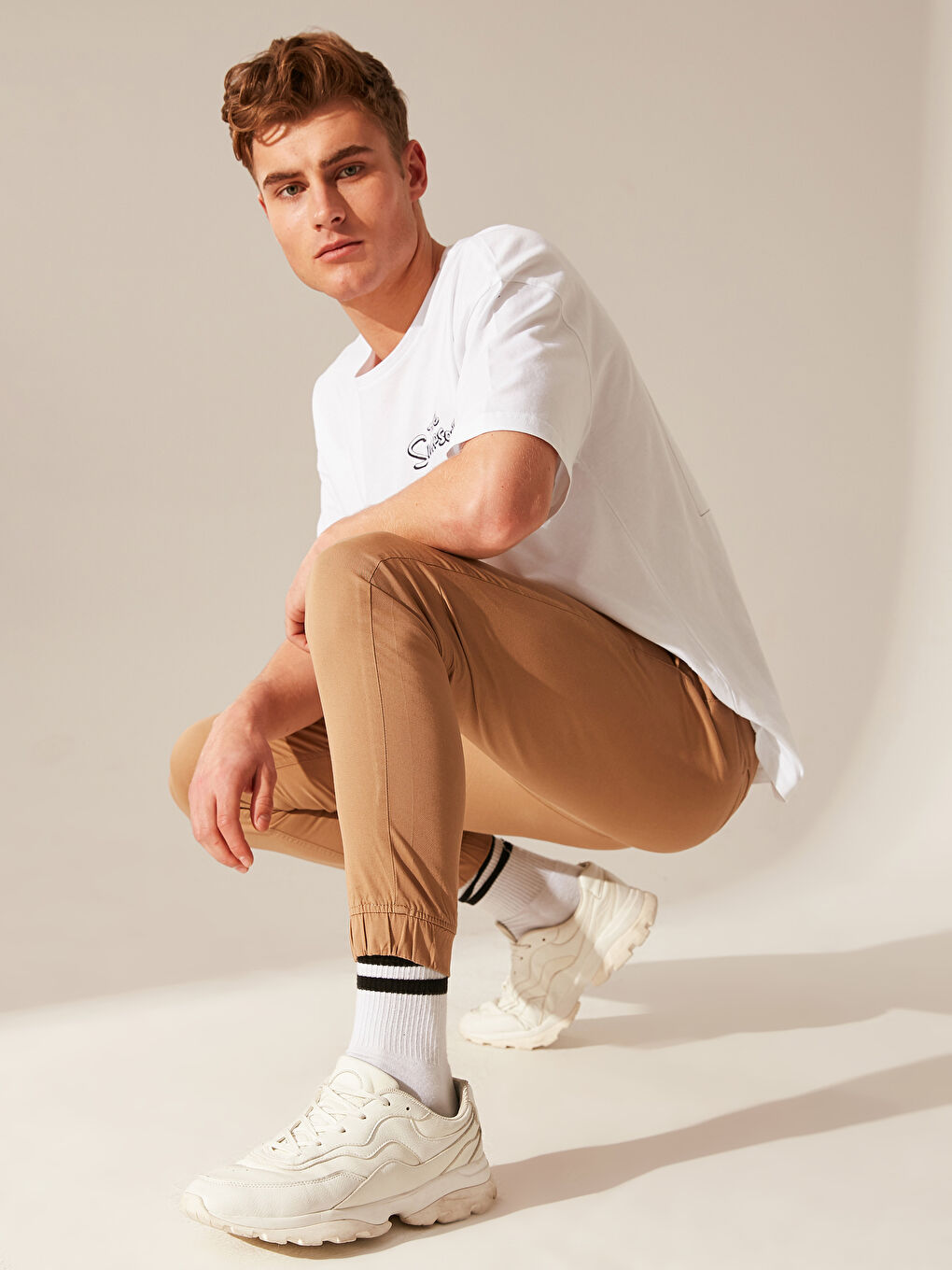 Мужчины Бежевый Брюки карго-1