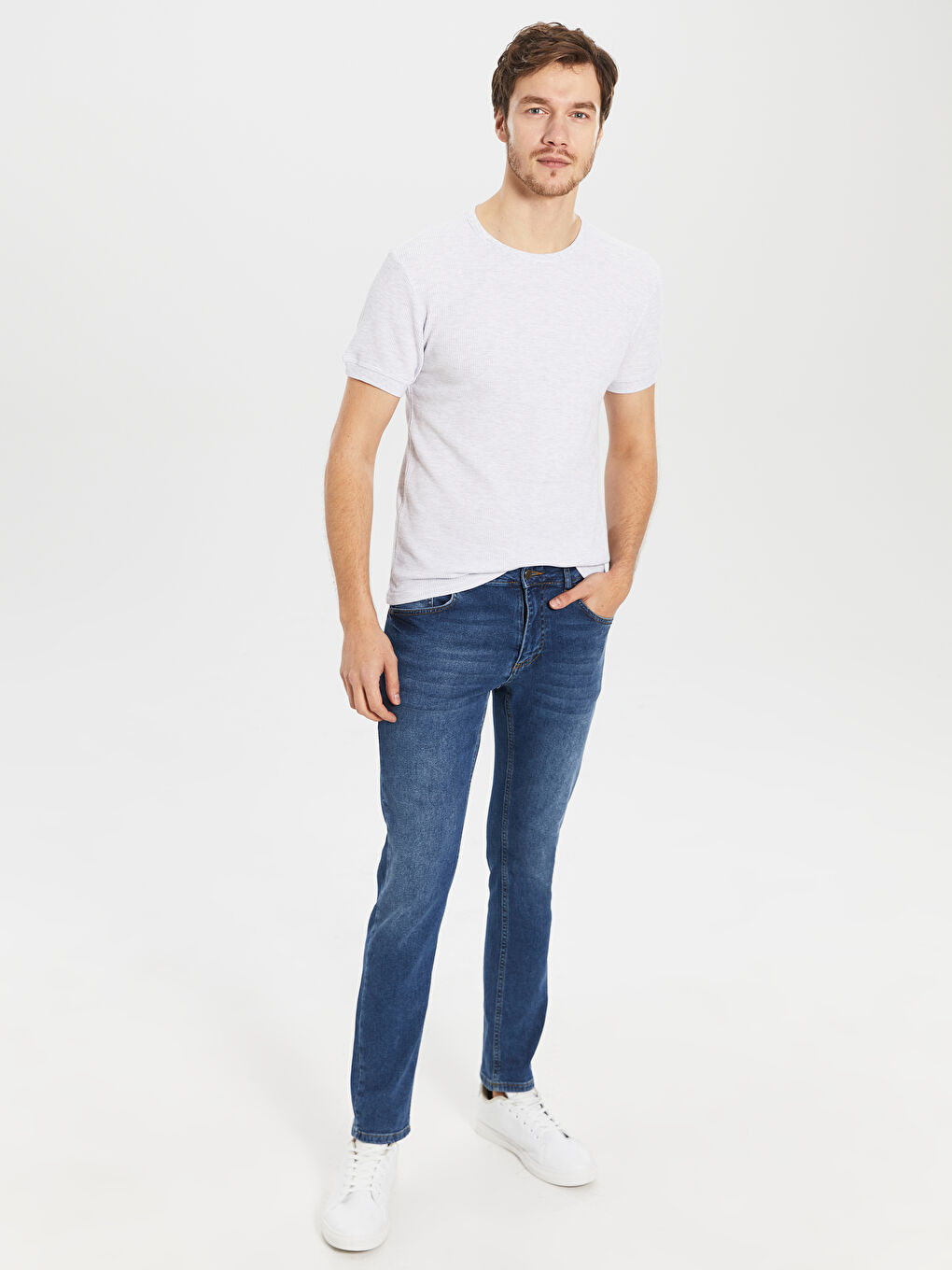 Gri Bisiklet Yaka Kısa Kollu Basic Tişört-4