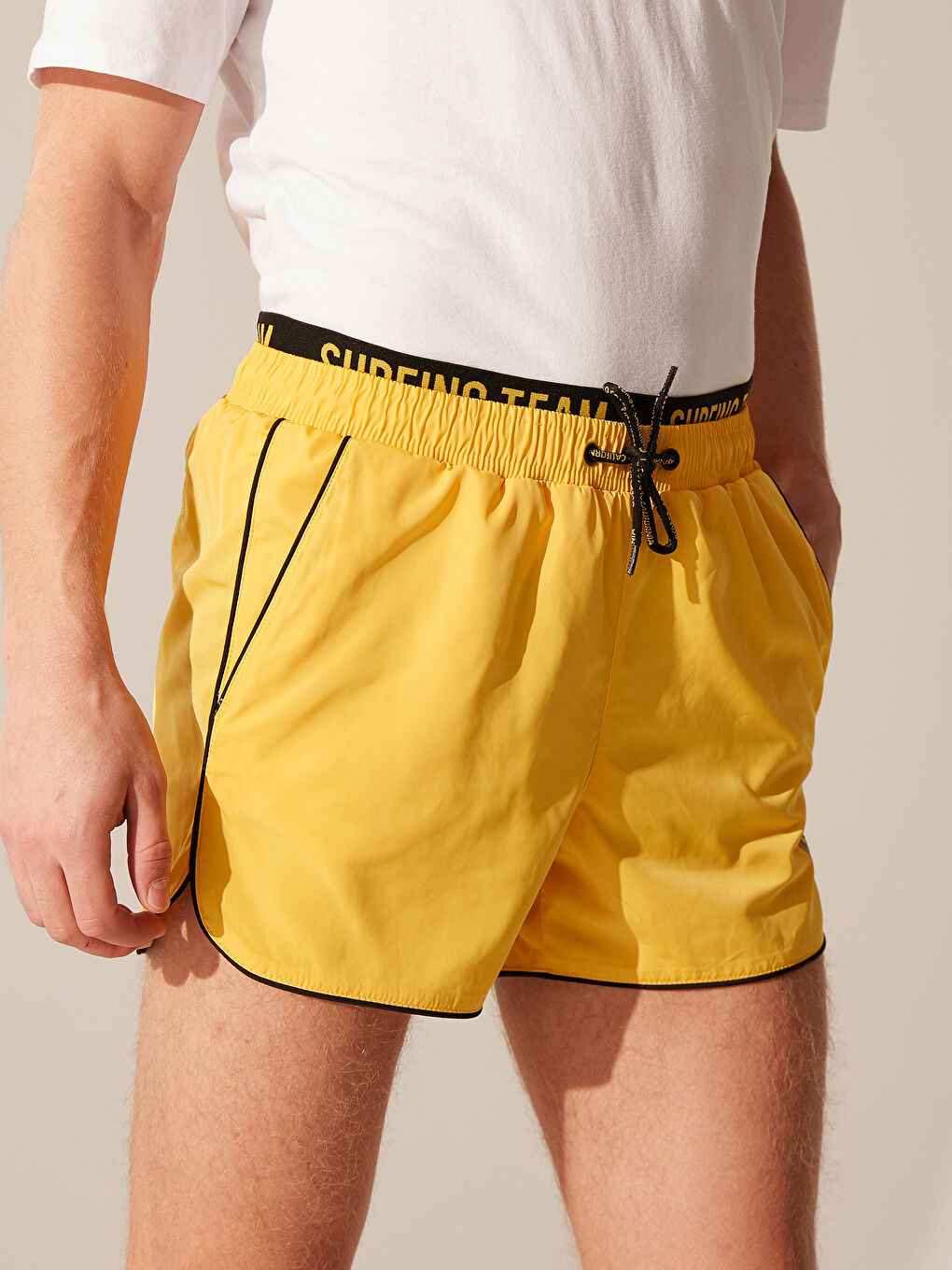 شورت سباحة قصير أساسي-2