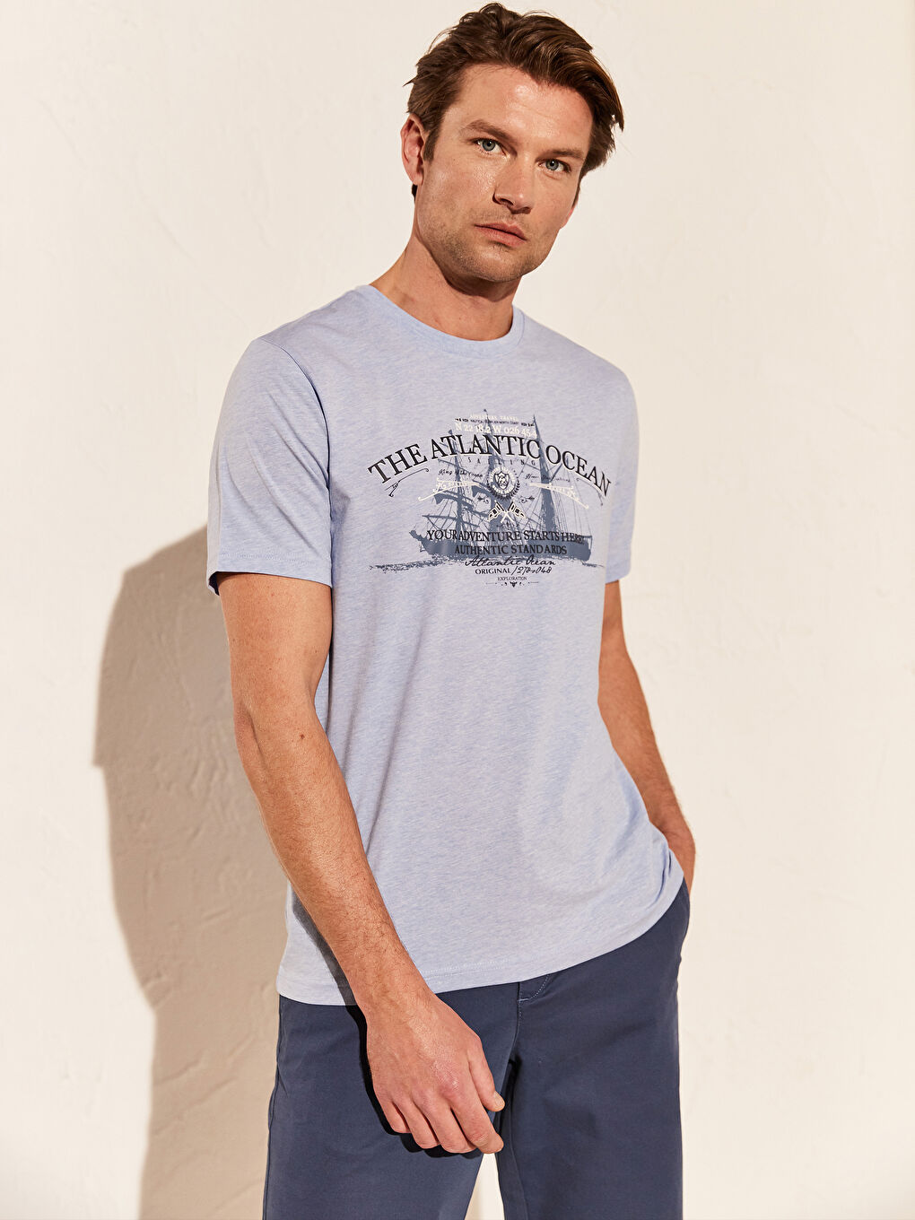 Футболка из чесаного хлопка с круглым вырезом и принтом