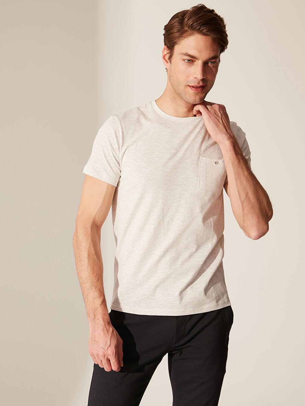 Ekru Penye Erkek Tişört-1