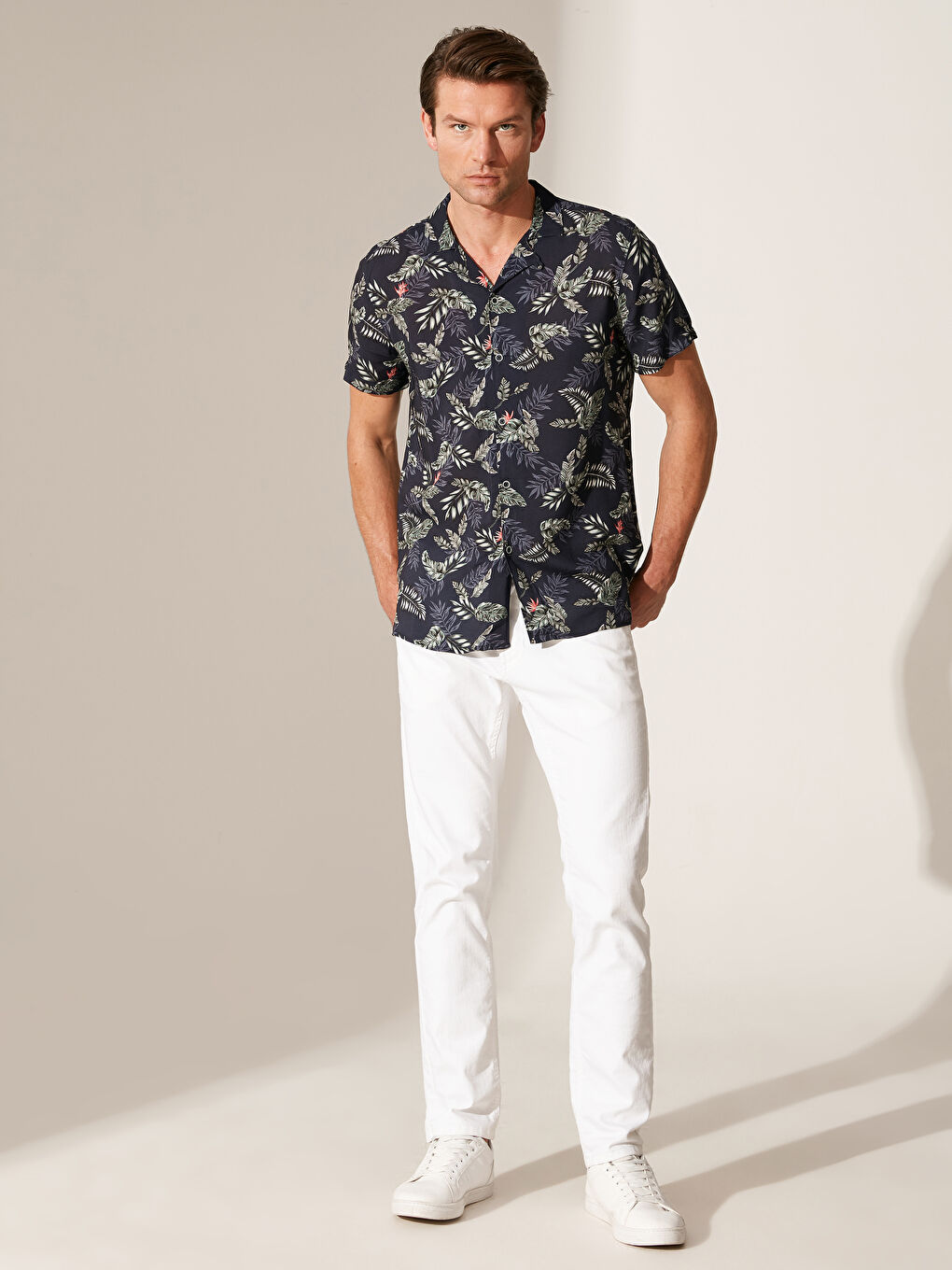 Slim Fit Short Sleeve Patterned Viscose Men's Shirt-1