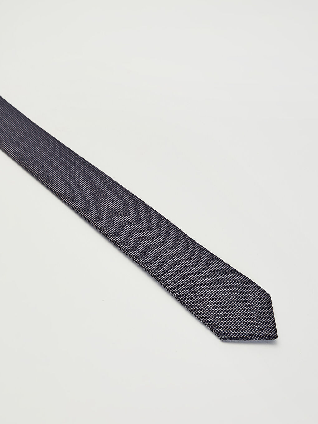 Patterned Men's Tie, Handkerchief and Badge-1