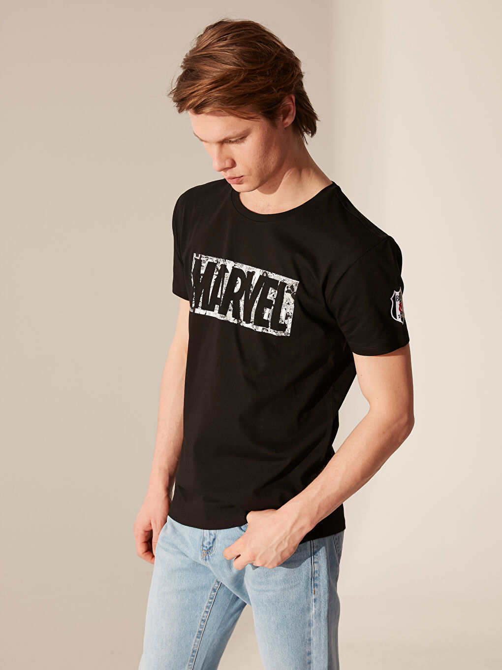 Siyah Bisiklet Yaka Kısa Kollu Beşiktaş Baskılı Penye Erkek Taraftar Tişört-1