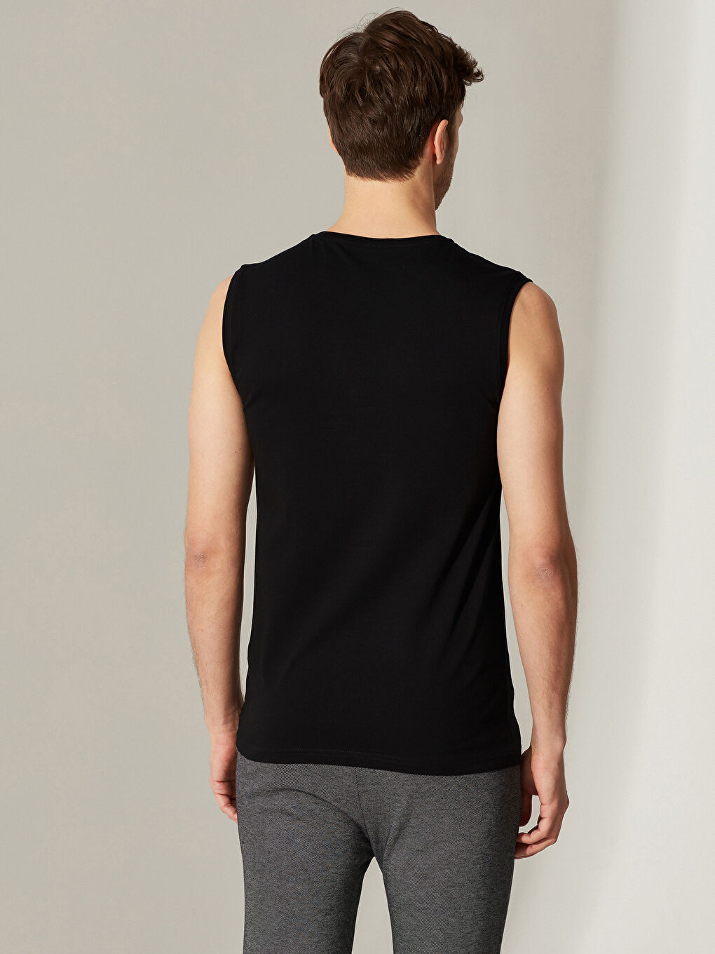 Майка из чесаного хлопка для мужчин-1