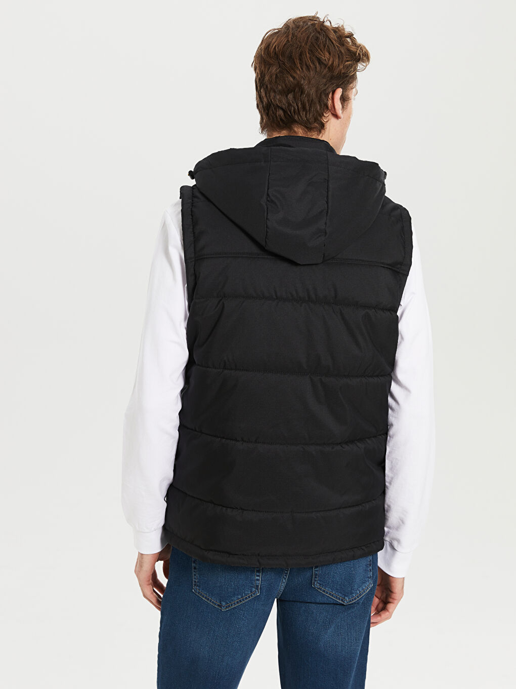 Siyah Standart Kalıp Kapüşonlu Erkek Şişme Yelek-2