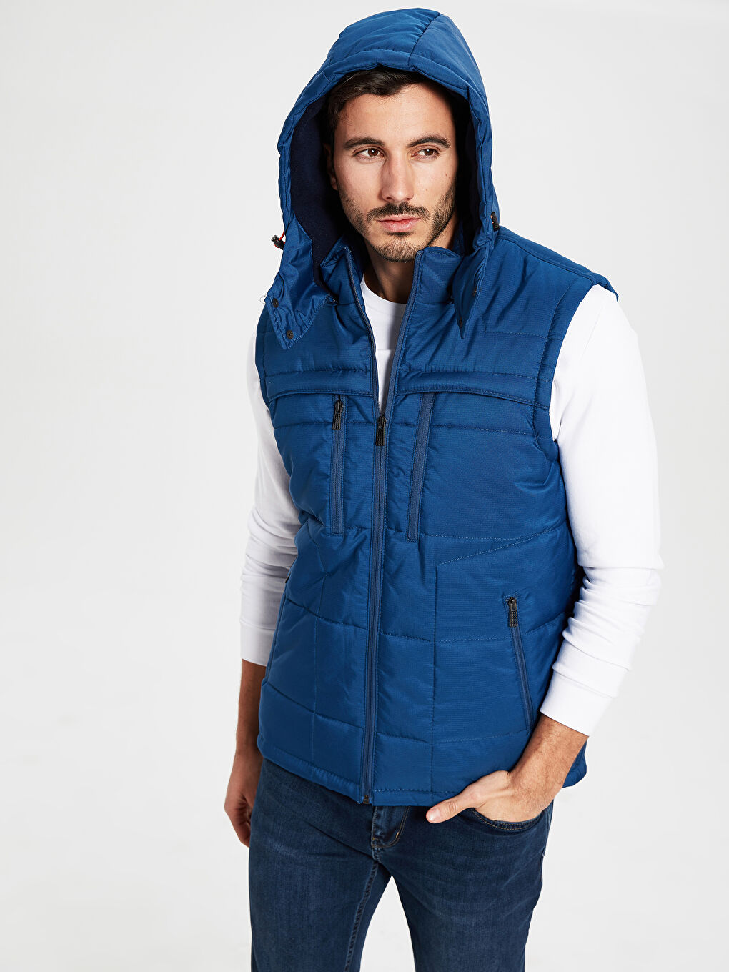 Lacivert Standart Kalıp Kapüşonlu Erkek Şişme Yelek-1