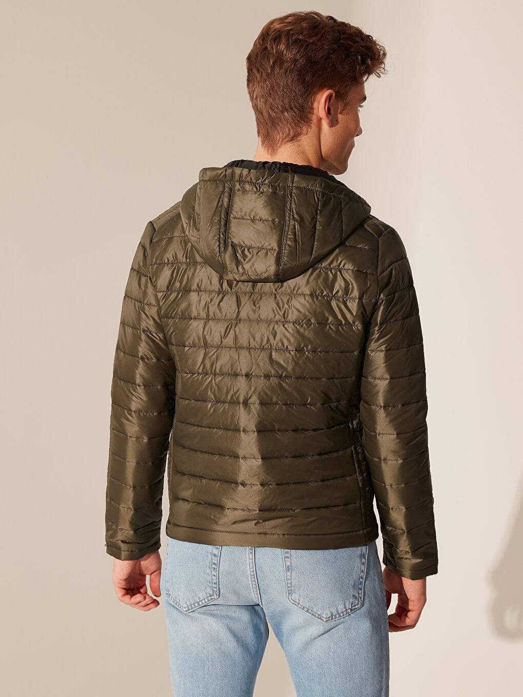 Haki Bol Kalıp Dik Yaka Erkek Şişme Mont-4