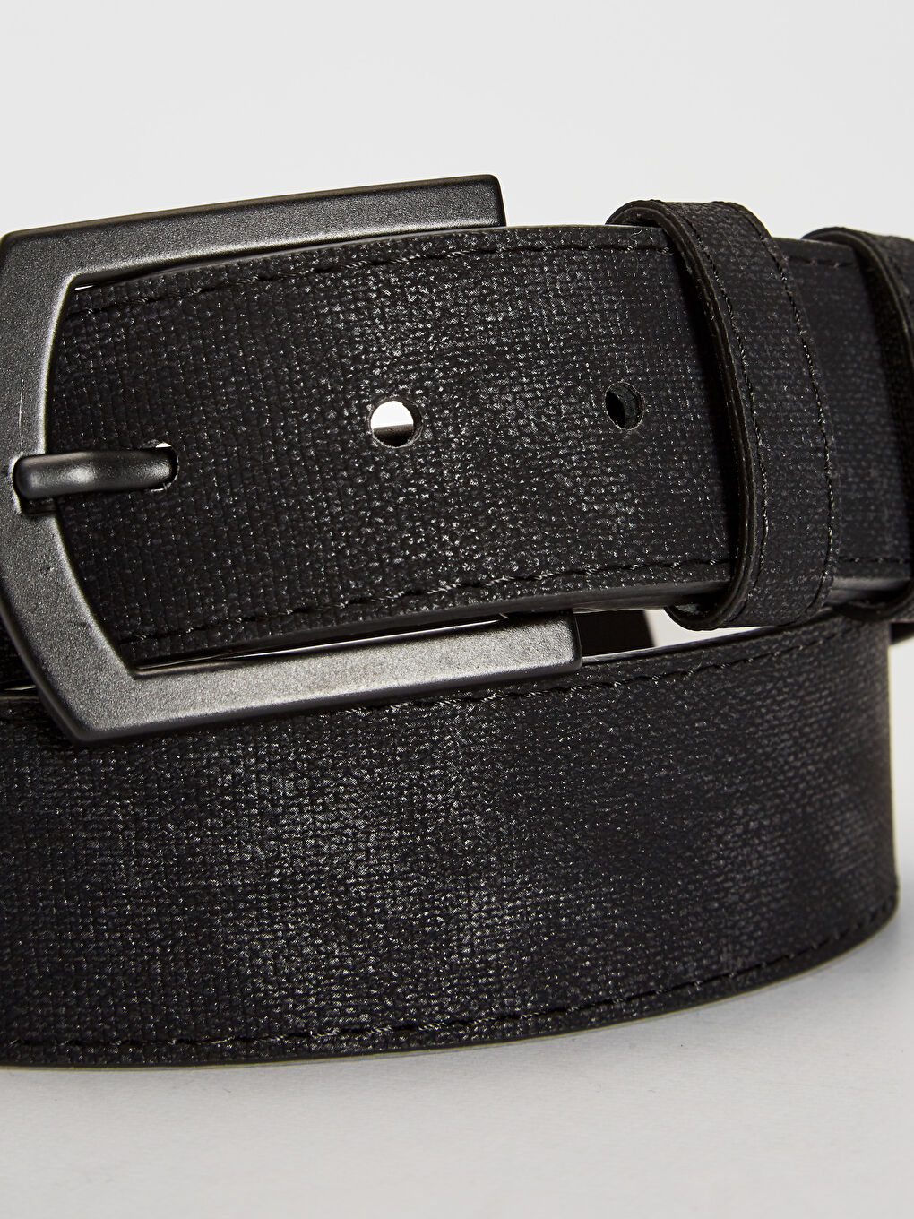 Siyah Deri Görünümlü Kemer-1