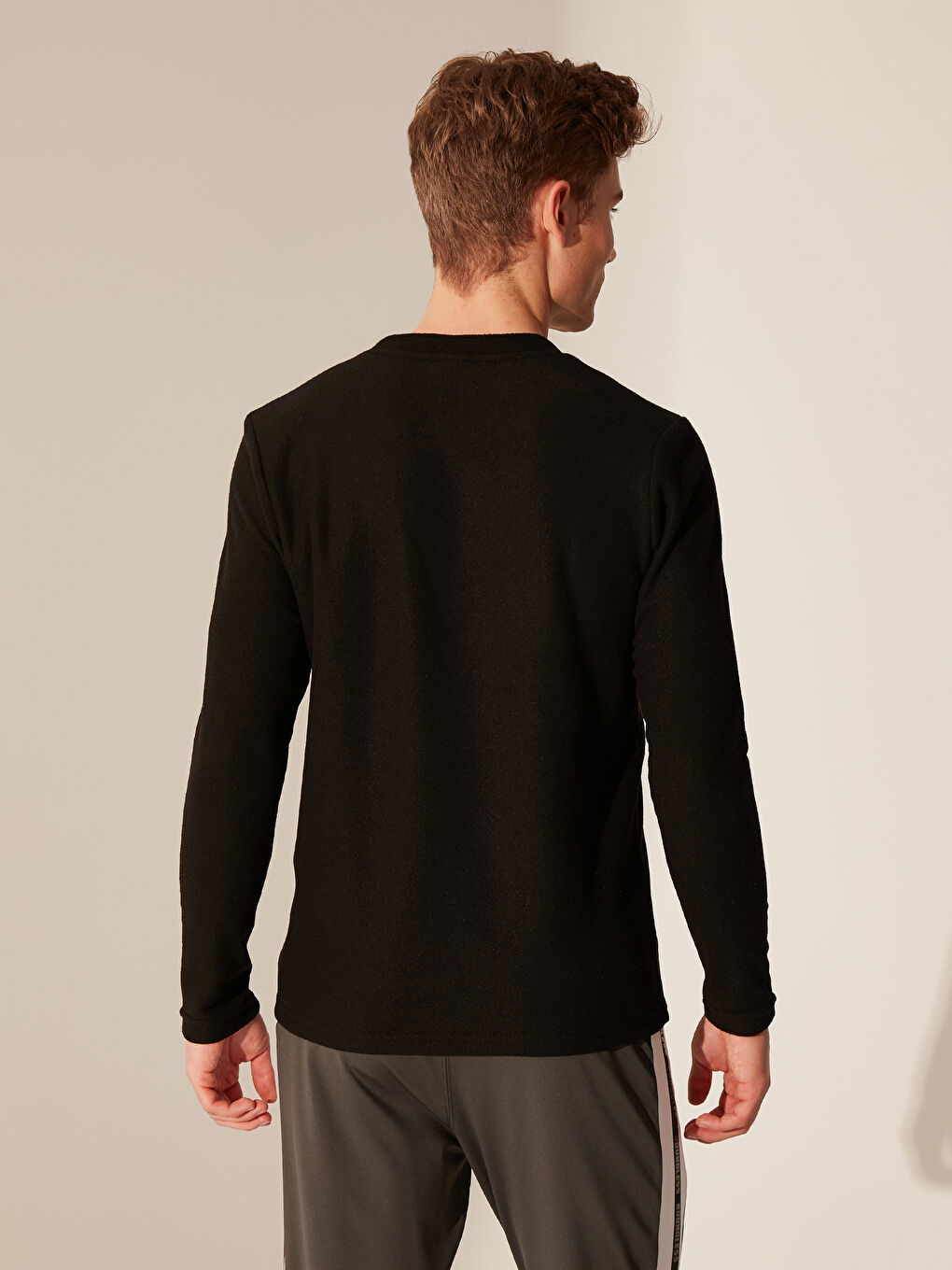 Siyah Polar Erkek Tişört-3