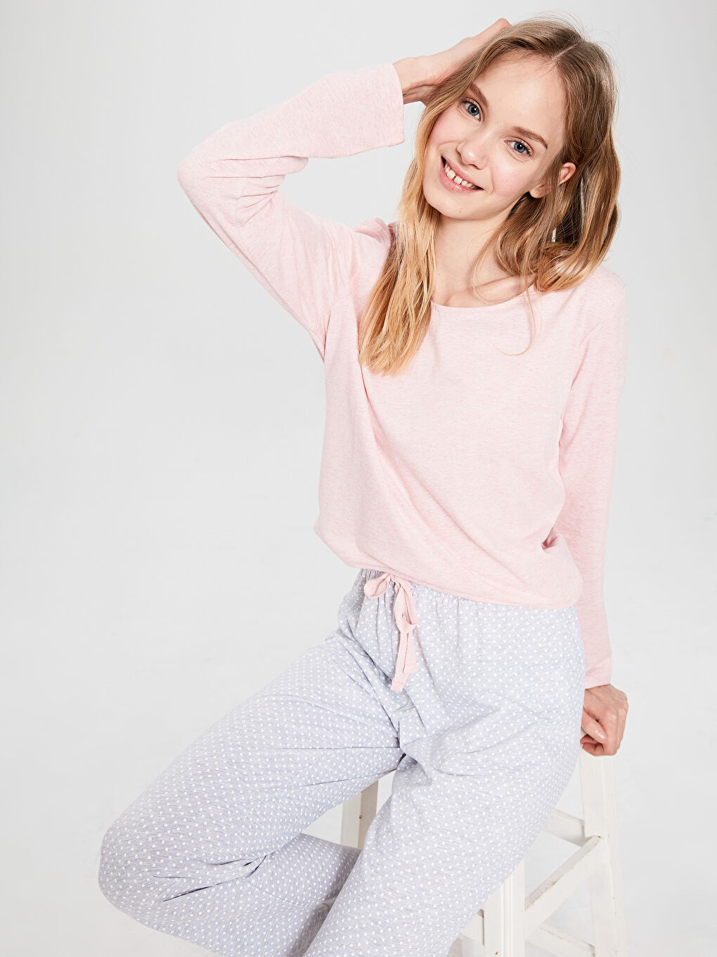 Gri Bisiklet Yaka Uzun Kollu Kadın Pijama Takım-2