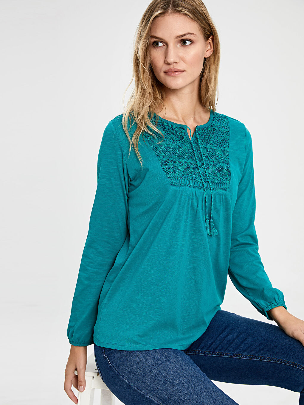 Lapel Collar Long Sleeve Women's T-Shirt-1