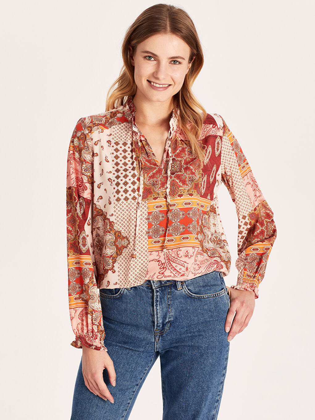 Блузка Женская Стандартного Кроя С Длинным Рукавом-1