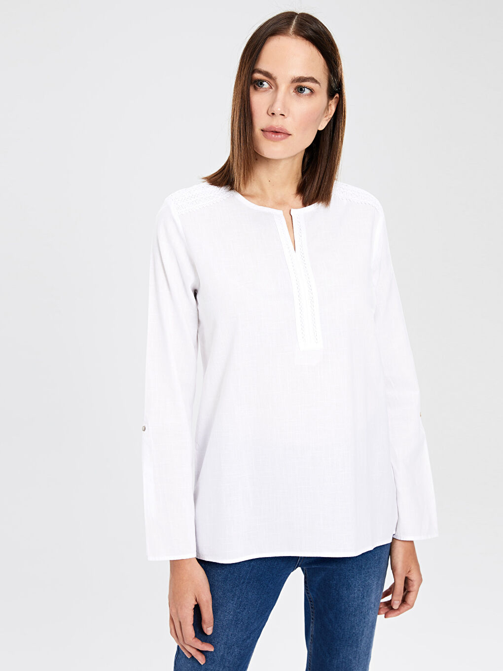 Beyaz Dantel Detaylı Pamuklu Uzun Kollu Kadın Bluz-2