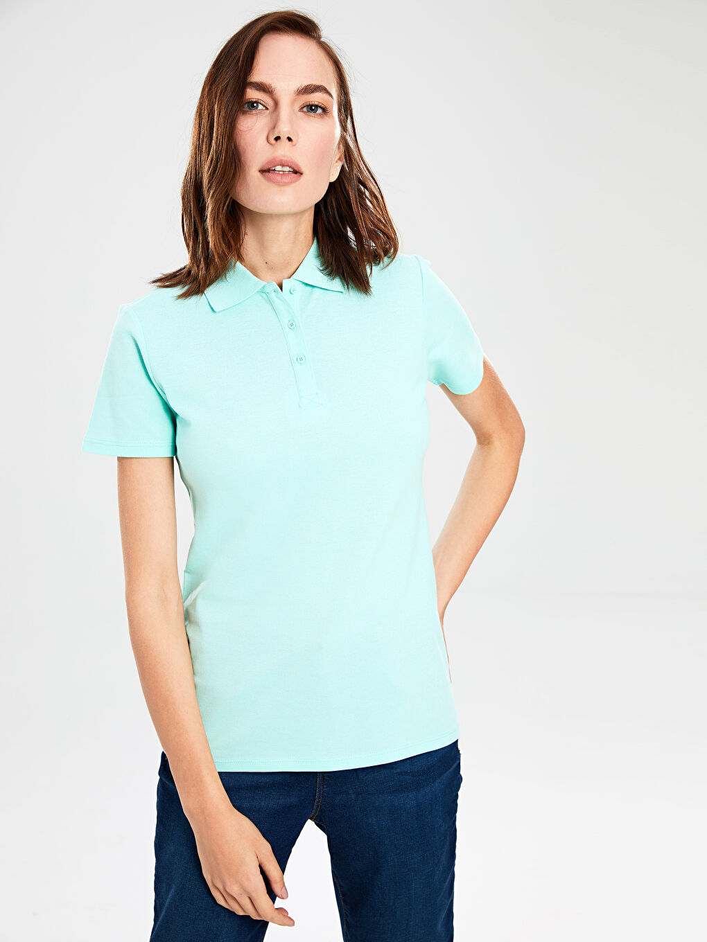 تيشيرت نسائي قطن بياقة بولو وأكمام قصيرة وقصة مستقيمة-2