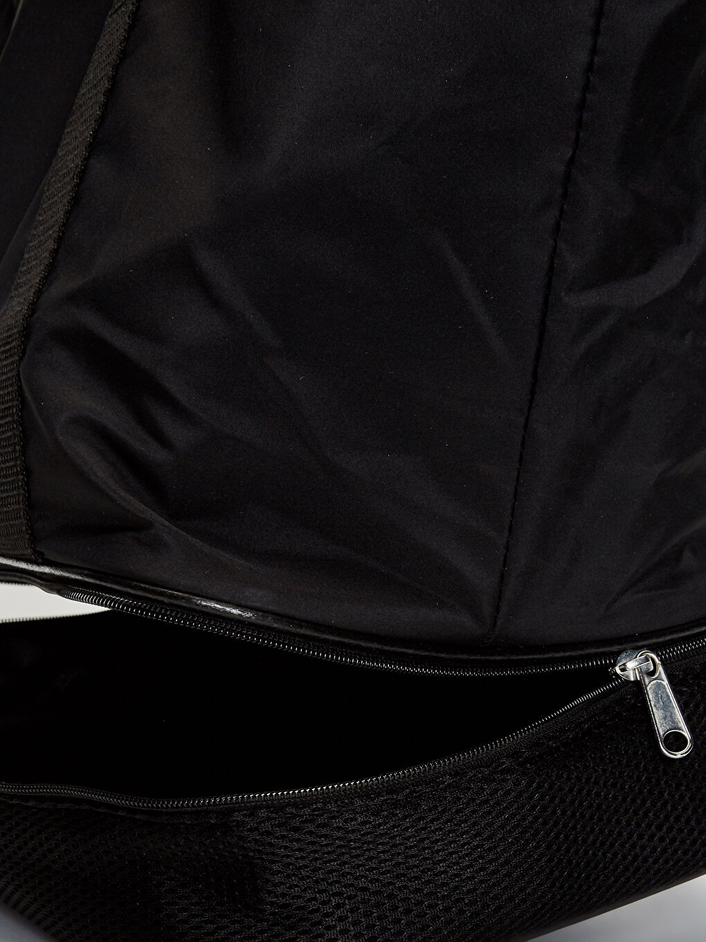 Siyah Aktif Spor Kol Çantası-3