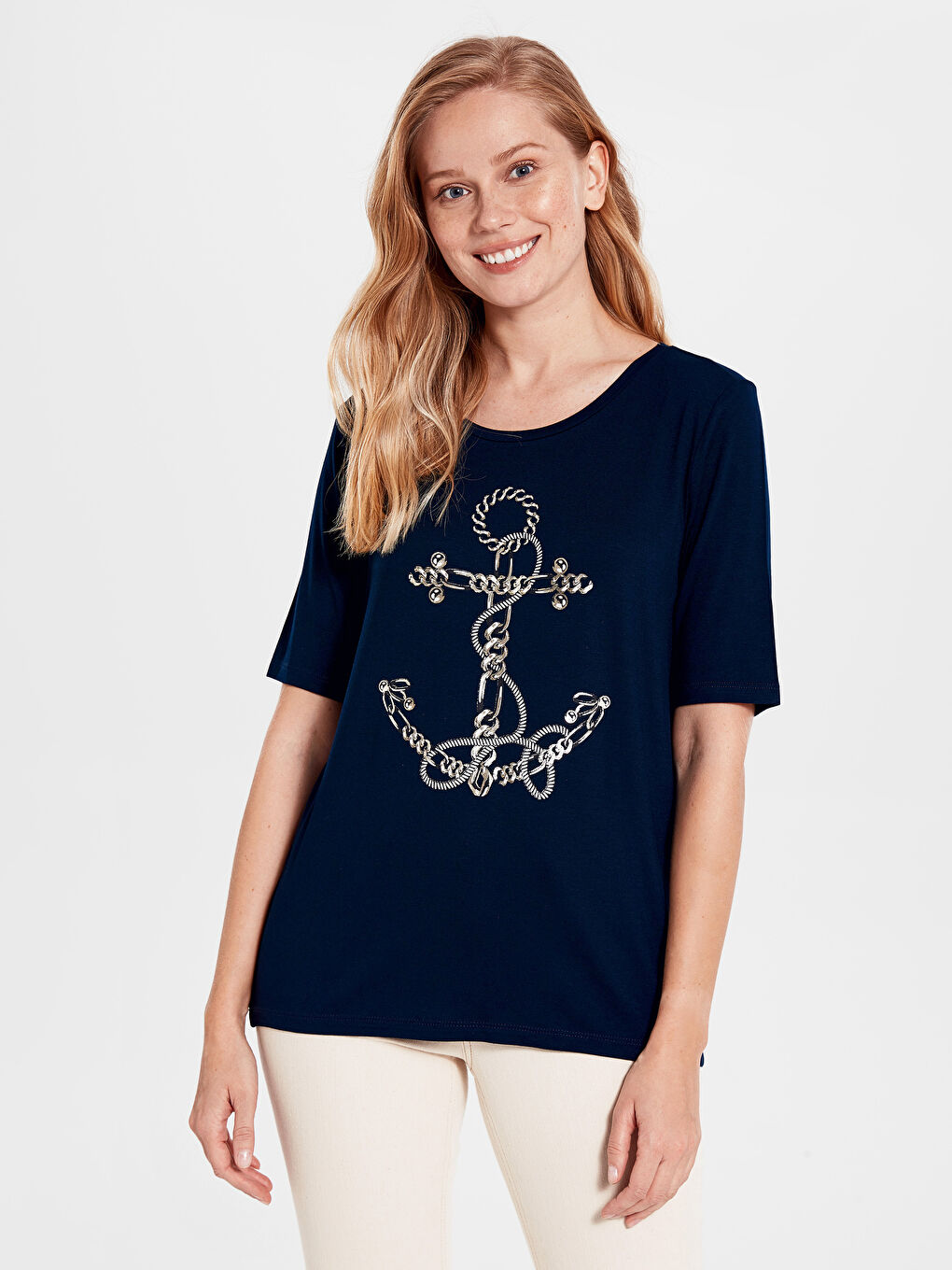 Lacivert Bisiklet Yaka Kısa Kollu Kadın Tişört