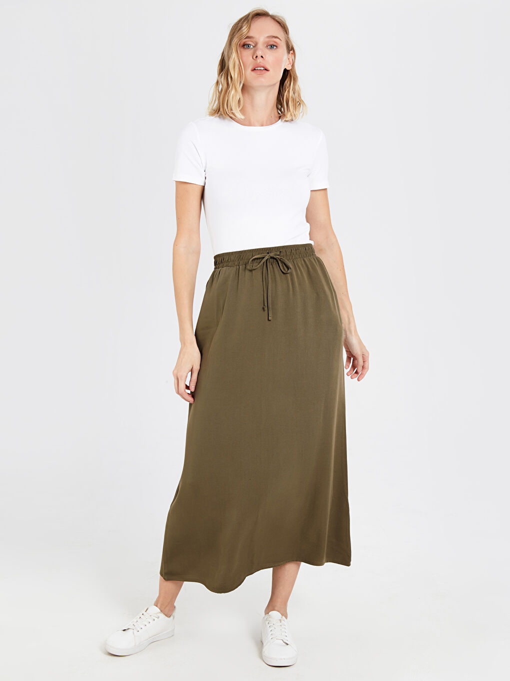 რეგულარული ზომის ქალის ქვედაბოლო-1