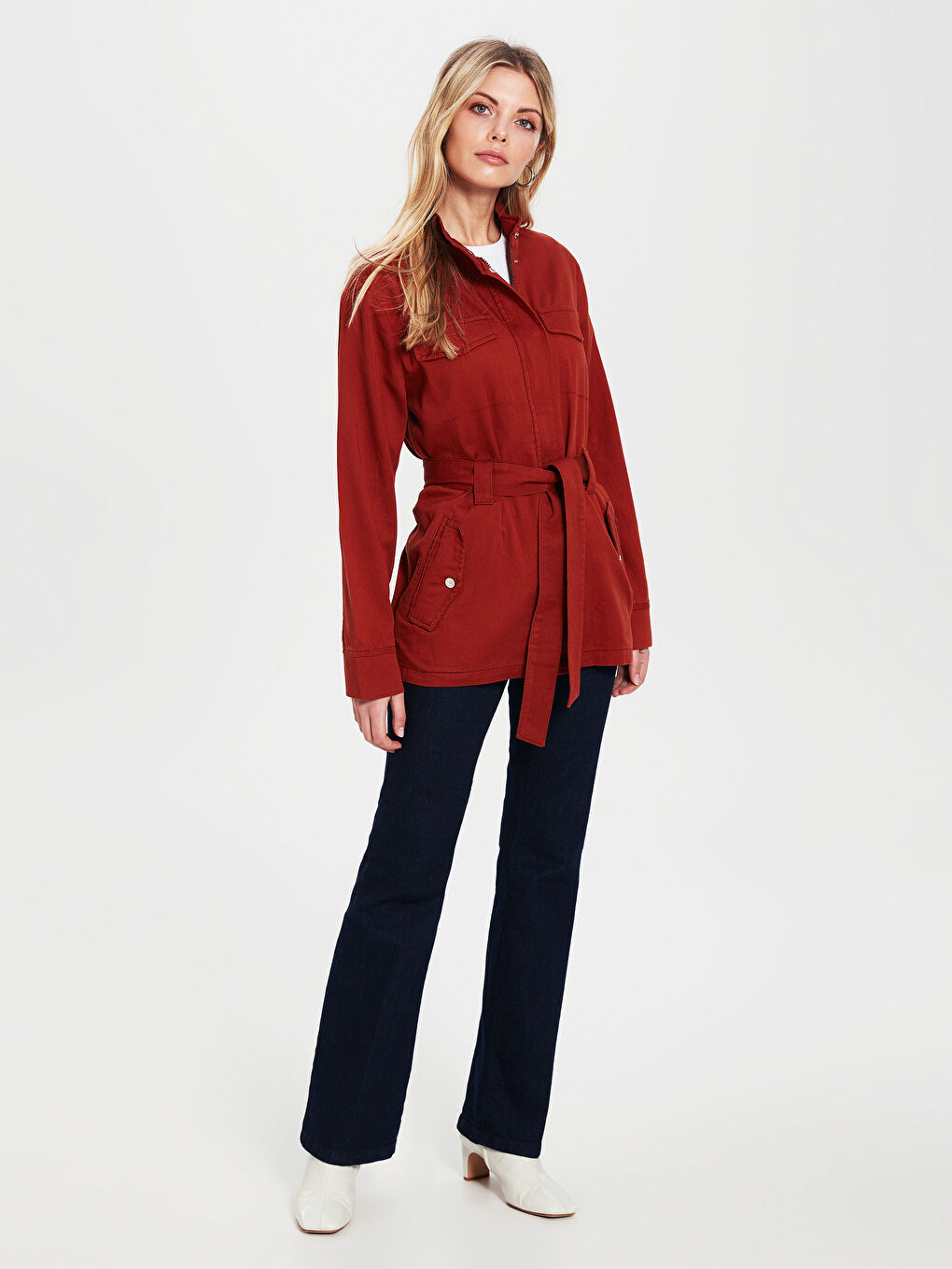 Turuncu Kuşaklı Dik Yak Uzun Kollu Kadın İnce Mont-2